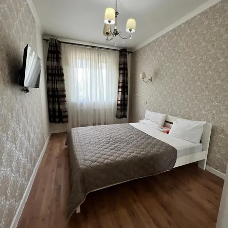 2-х комнатная квартира, возле моря, 8 спальных мест Apartment