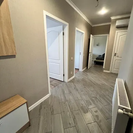 2-х комнатная квартира, возле моря, 8 спальных мест Apartment Odessa